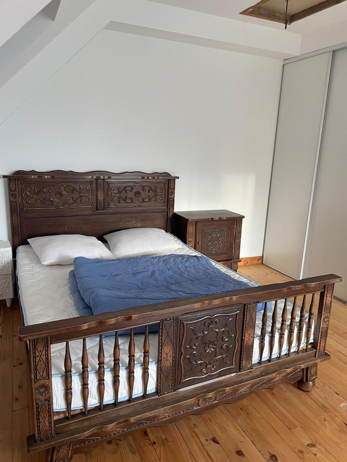 Maison A Lilia Плугерно Экстерьер фото